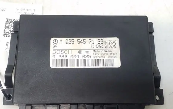 Mercedes-Benz E W211 Parking PDC control unit/module A0255457132 0263004025