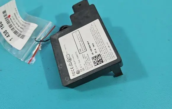 Tesla Model 3 Central body control module 1097855-90-F IMPRK1438168