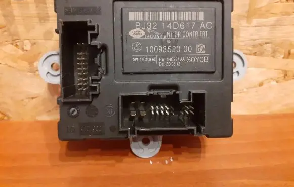 Land Rover Range Rover Sport L320 Door control unit/module BJ3214D617AC 1172