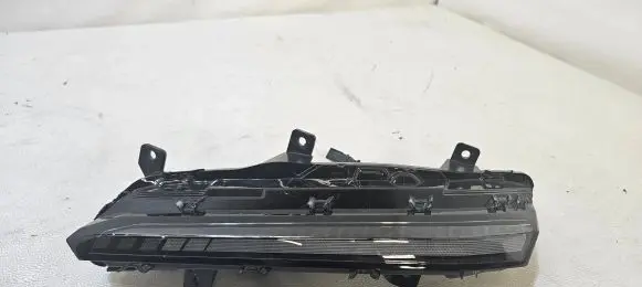 Peugeot 308 Front indicator light 9835230880
