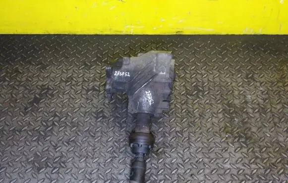 Volvo XC90 Gearbox transfer box case 30700016 27SP52