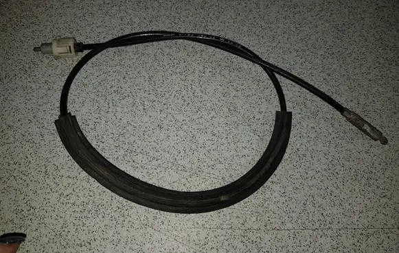 Gear shift cable linkage