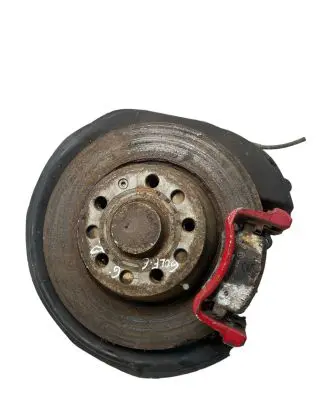 Volkswagen Golf VI Rear wheel hub