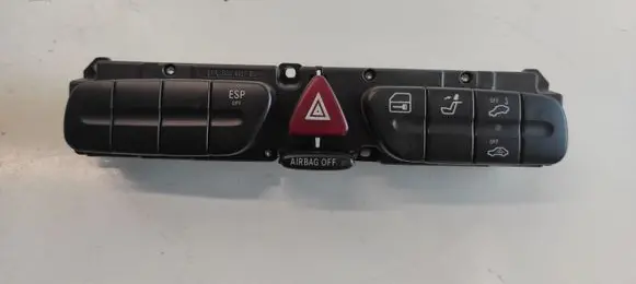 Mercedes-Benz C W203 Hazard light switch 2038216258 3306170200 11177696001