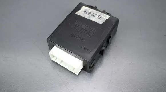 Toyota Yaris Other control units/modules 8598052080