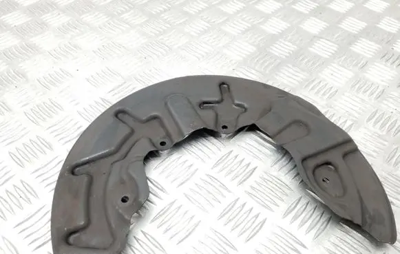 Seat Exeo (3R) Front brake disc dust cover plate 8E0615312A