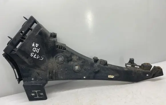 Audi Q7 4L Front bumper mounting bracket 4F0807284