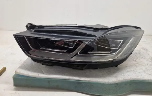 Jaguar I-Pace Headlight/headlamp