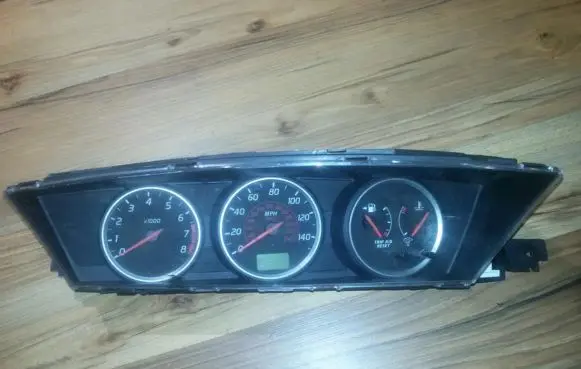 Nissan Primera Speedometer (instrument cluster)