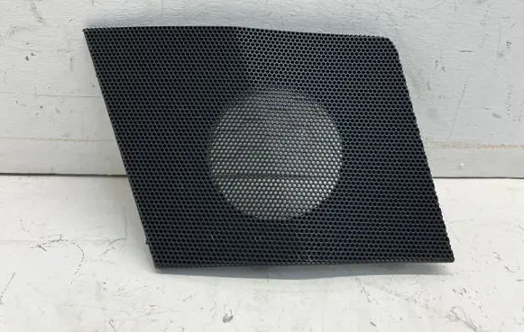 Toyota RAV 4 (XA50) Side speaker trim/cover 5552542030