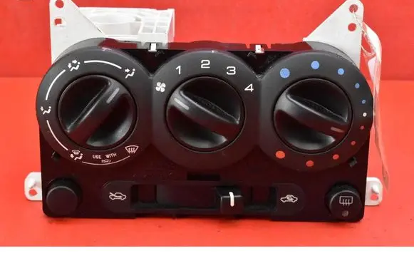 Suzuki Ignis Climate control unit 