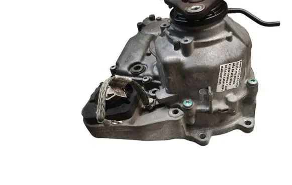 BMW X3 F25 Gearbox transfer box case 27108643151