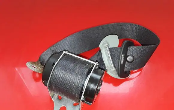 Citroen C-Crosser Rear seatbelt 607677400D 6092102