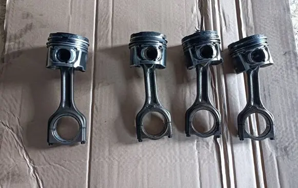 Peugeot 308 Piston with connecting rod 75L93