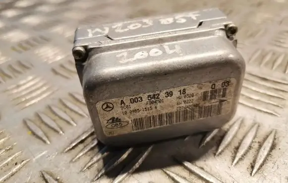 Mercedes-Benz C W203 Yaw turn rate sensor 0035423918