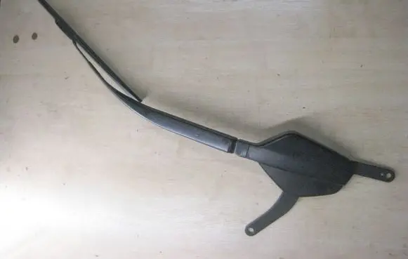 Lexus RX 450H Front wiper blade arm 852110E020