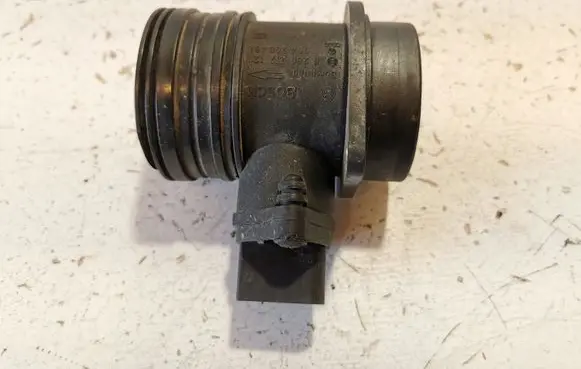 Volkswagen Golf IV Mass air flow meter 06A906461 0280217121