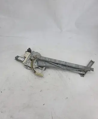 Toyota Avensis T250 Front door window regulator with motor 994024 260406 6981005050