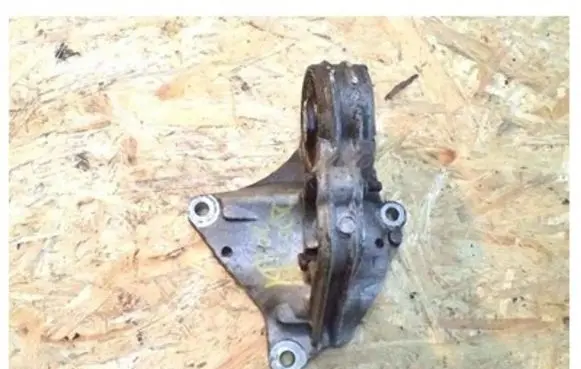 Peugeot 206 Driveshaft support bearing bracket 