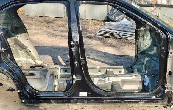 Mitsubishi Eclipse Cross Sill 