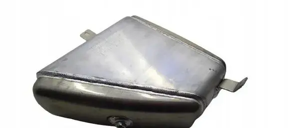 Audi Q7 4M Air suspension tank/reservoir 4M0616204D