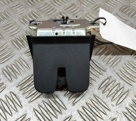 Volkswagen T-Roc Tailgate/trunk/boot lock/catch/latch 2GA827505A