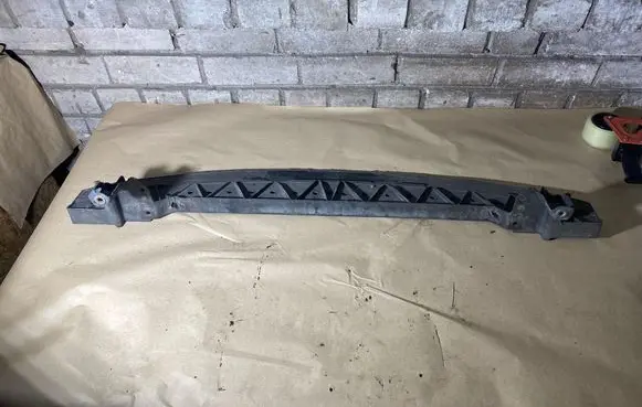 Volkswagen Golf Plus Bottom radiator support slam panel 5M0807093B