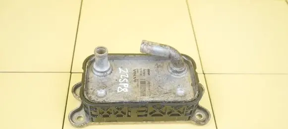 Volvo C30 Engine oil radiator 30774483 B5254T3