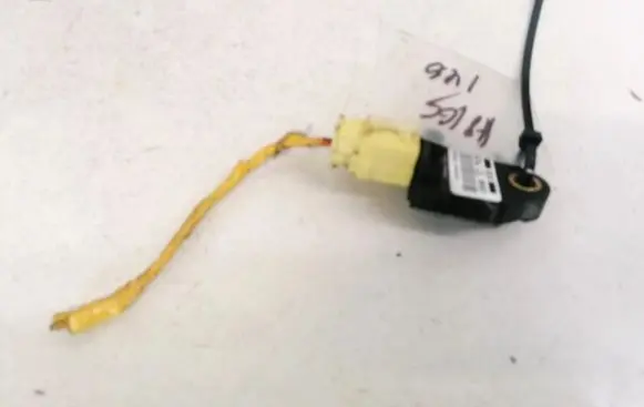 Hyundai i30 Airbag deployment crash/impact sensor 959203K000 95920-3K000