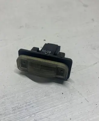 Mercedes-Benz E W211 Number plate light 153061