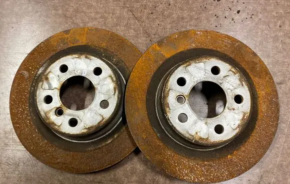 BMW X1 F48 F49 Rear brake disc 6799369 MN111132
