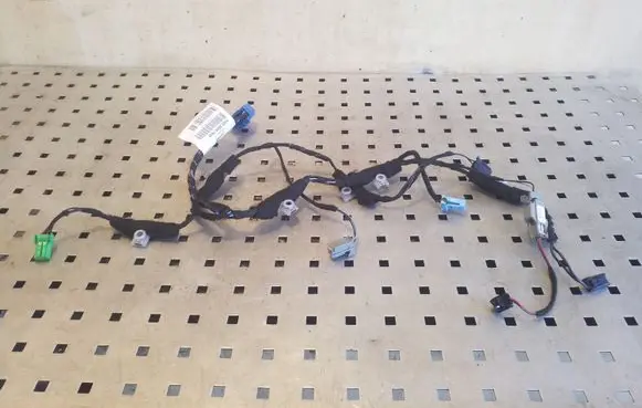 Jaguar XJL Front door wiring loom AW9314A205DC