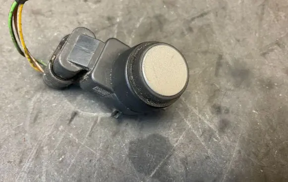 BMW 1 E81 E87 Parking PDC sensor 6935597 0263003292