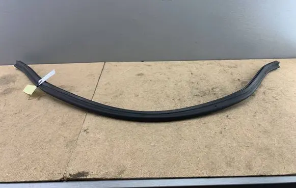BMW X3 F25 Engine compartment rubber 7210736 51767210736