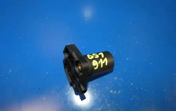 Mercedes-Benz E W212 Oil level sensor A6511530132