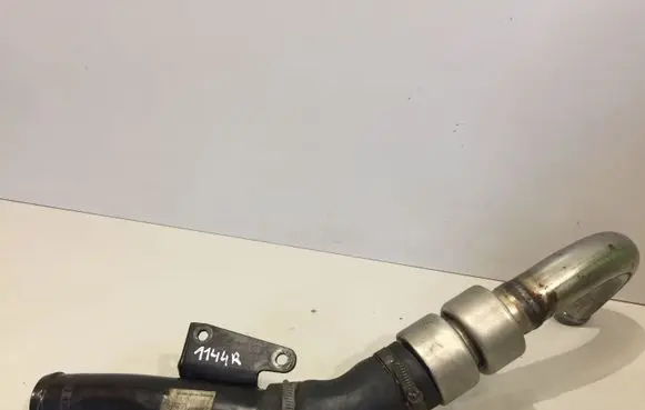 Volvo S60 Intercooler hose/pipe