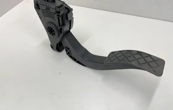 Audi A6 S6 C6 4F Accelerator throttle pedal 8K1723523 6PV00950501 27102007