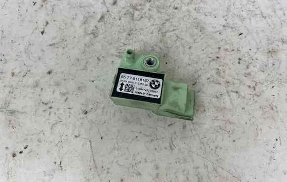 BMW X5M E70 Airbag deployment crash/impact sensor 9118167