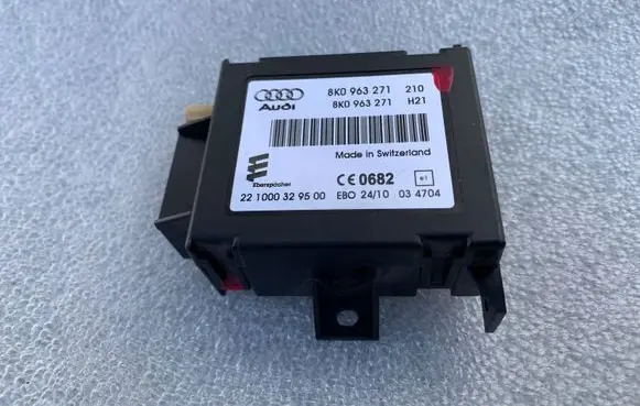Audi A5 Sportback 8TA Auxiliary heating control unit/module 8K0963271 221000329500