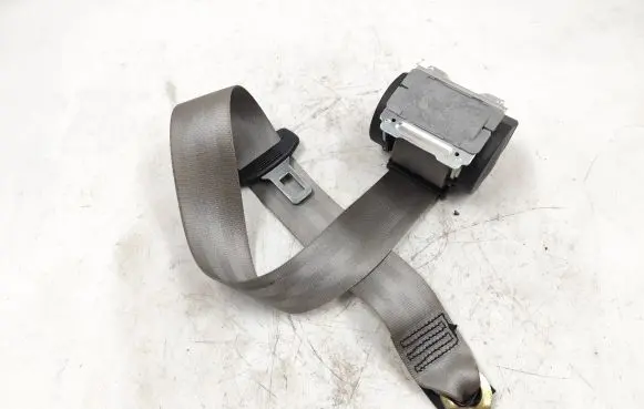 Audi A6 S6 C6 4F Rear seatbelt 4F0857805E 605827700