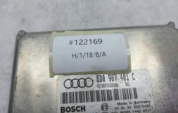 Audi A4 S4 B6 8E 8H Engine control unit/module 8D0907401C 122169 28RTE499