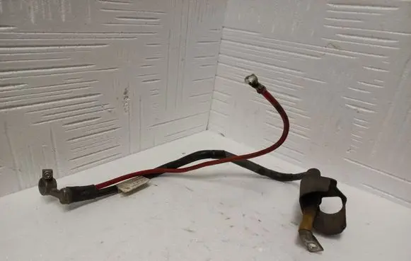 Volkswagen PASSAT B6 Positive cable (battery) 1K0971228M