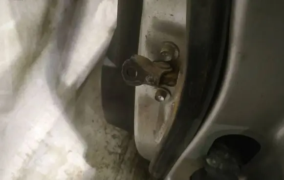 Honda Civic Front door check strap stopper 