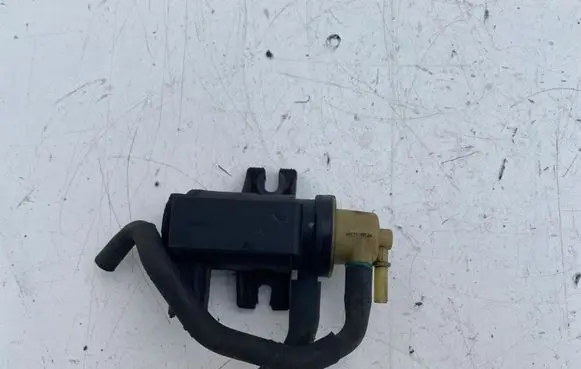 Volvo V40 Turbo solenoid valve 9672875080