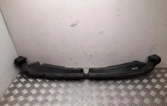 Maserati Ghibli Front bumper mounting bracket 670101006