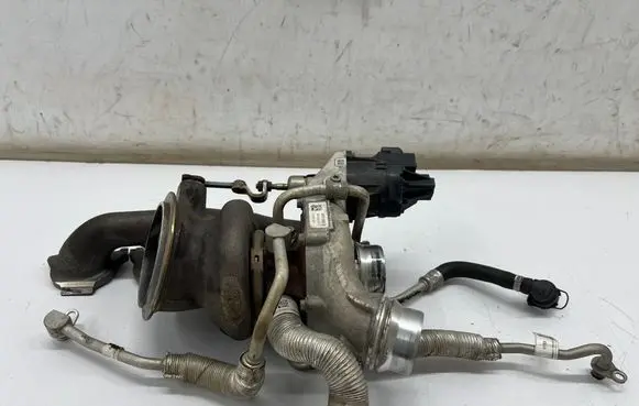 BMW 3 G20 G21 Turbo 8631904
