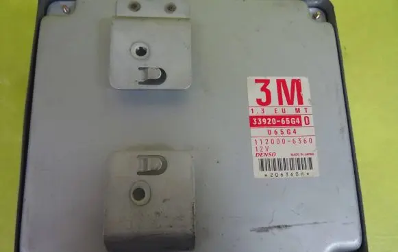 Suzuki Baleno EG Engine control unit/module 33920-65G4 112000-6360