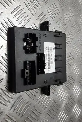 Audi A6 S6 C6 4F Comfort/convenience module 4F0907279 F005V00619