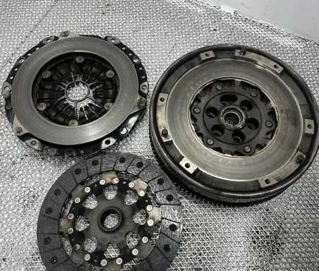BMW 1 E81 E87 Clutch set kit 21217594444