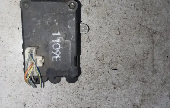 Ford Maverick Air flap motor/actuator 1109E